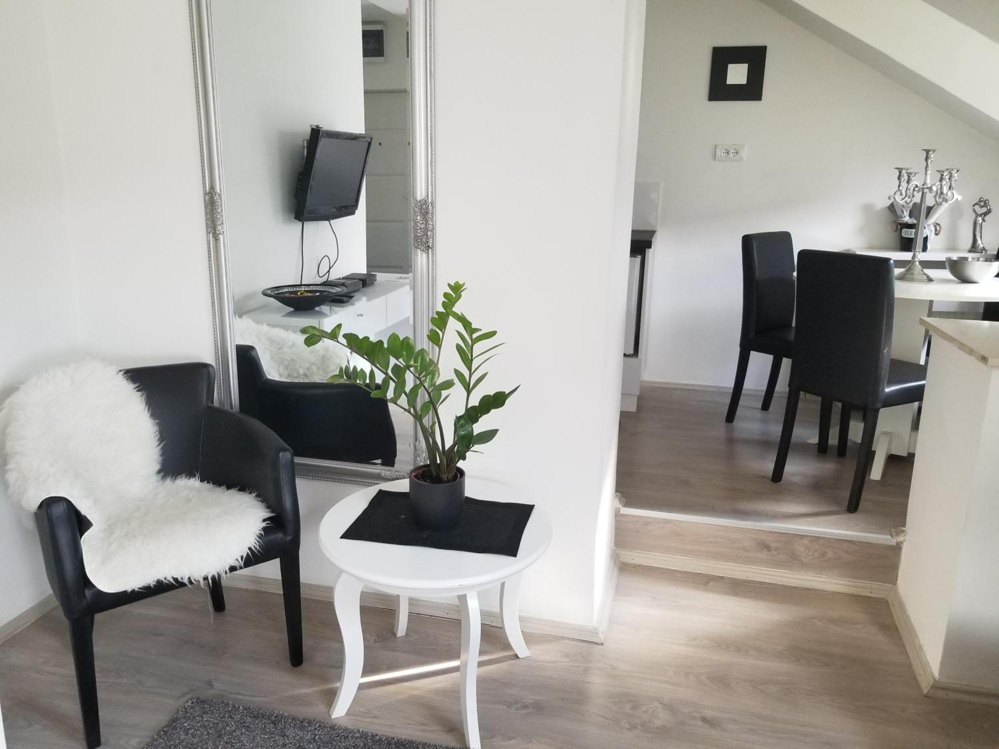 Stan Na Dan Angel Apartman Újvidék Szoba fotó