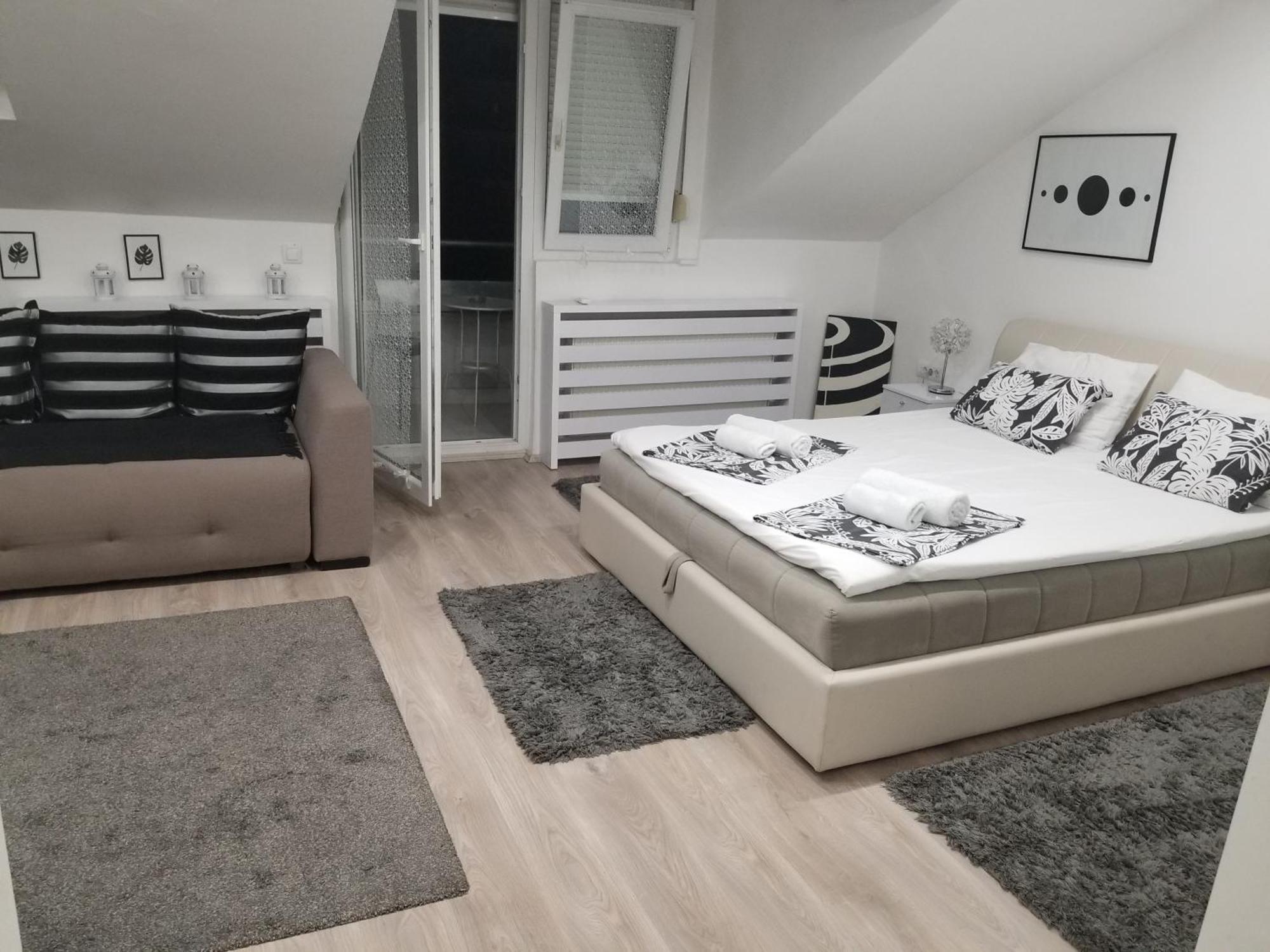 Stan Na Dan Angel Apartman Újvidék Szoba fotó